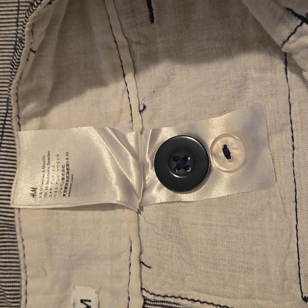 🌞☀️🌞H&M Blue and White Stripped 90s Button Mini Skirt size 4 - Picture 8 of 8